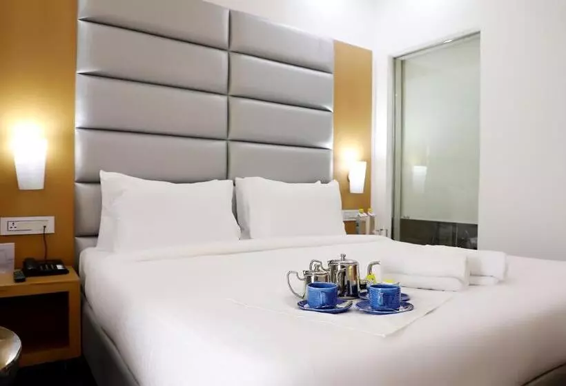 Comfort Hotel Gms Grand