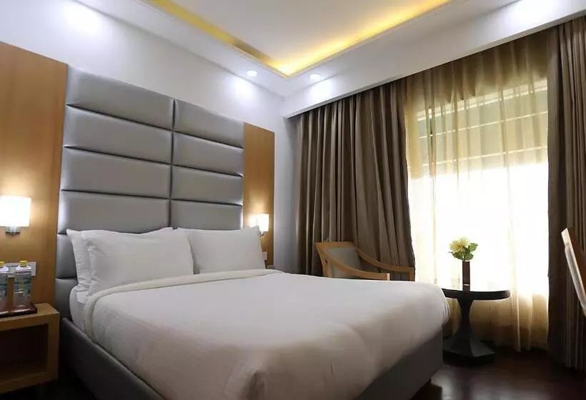 Comfort Hotel Gms Grand