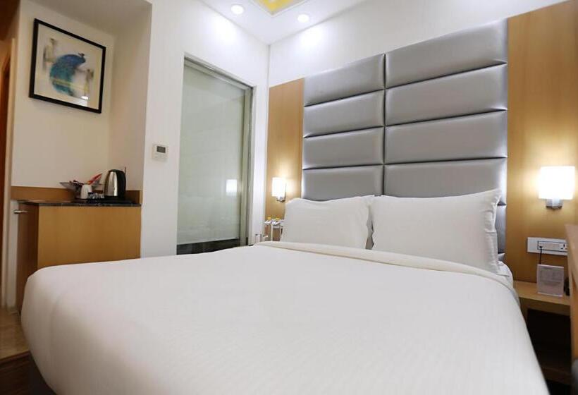 Comfort Hotel Gms Grand