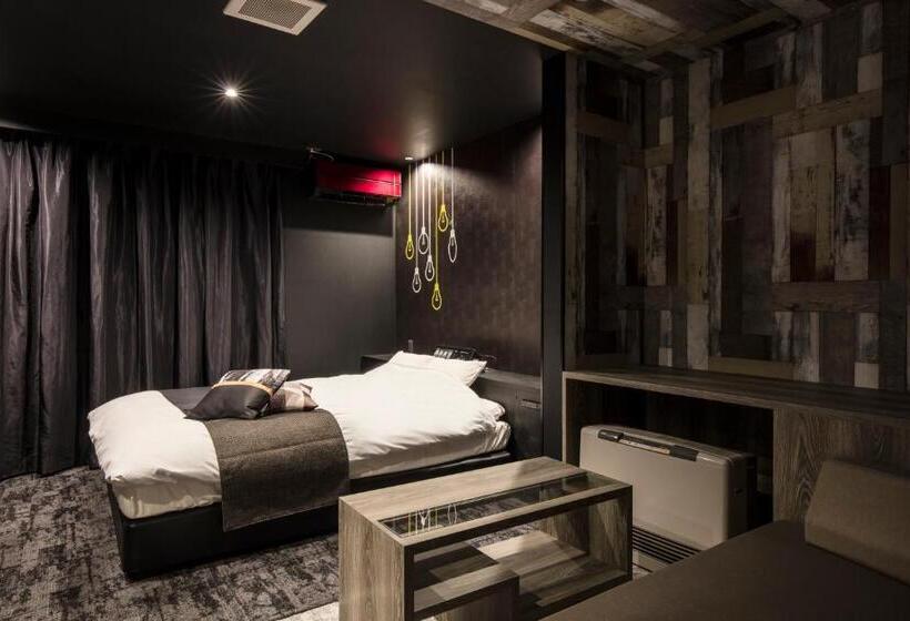 Hotel Chroma   Adult Only