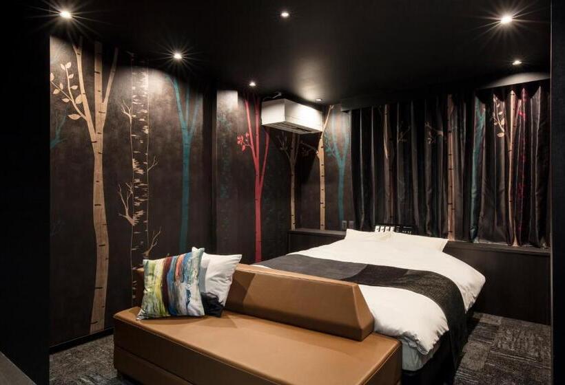 Hotel Chroma   Adult Only