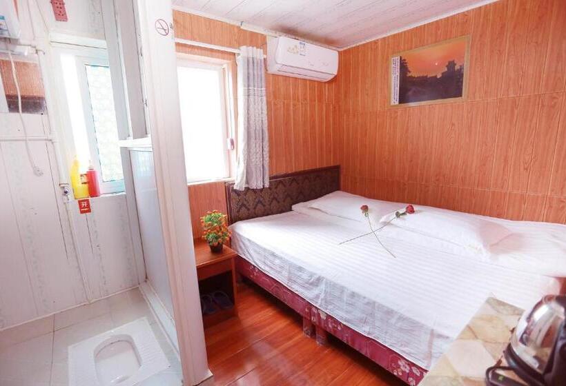 Пансион 武当山仙山旅馆景区内店