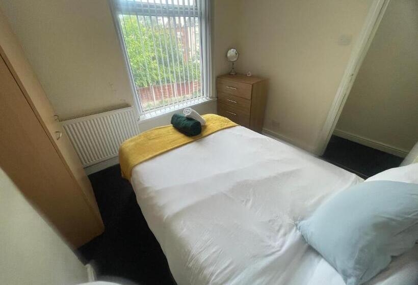 بنسيون Budget   Berne Grove