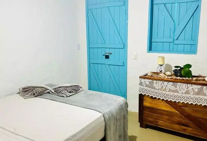 ユースホステル Pousada Casa Tatuamar 150 M Da Praia