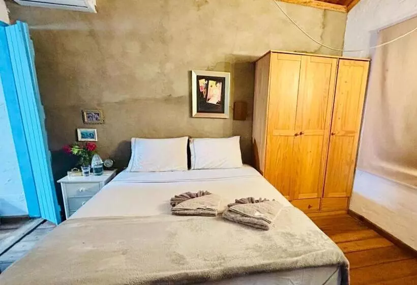 ユースホステル Pousada Casa Tatuamar 150 M Da Praia
