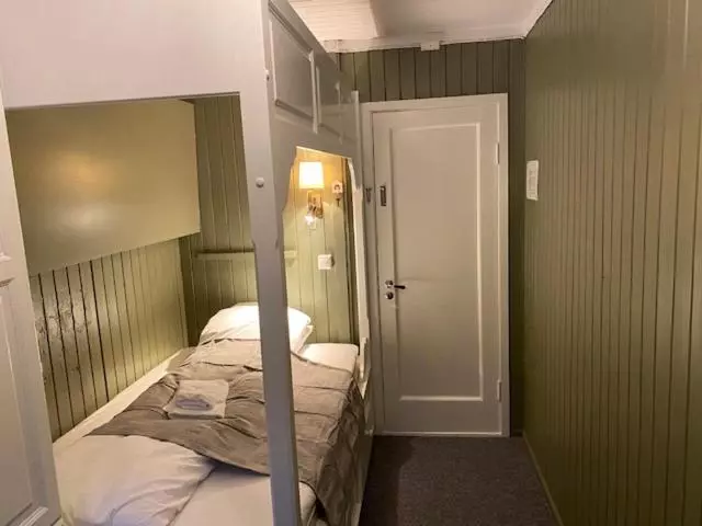 ペンション Bergtun Hotell