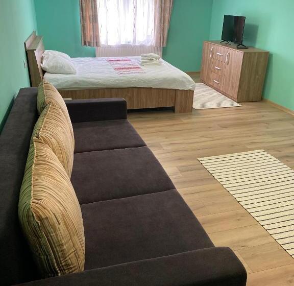 پانسیون Casa Fabian