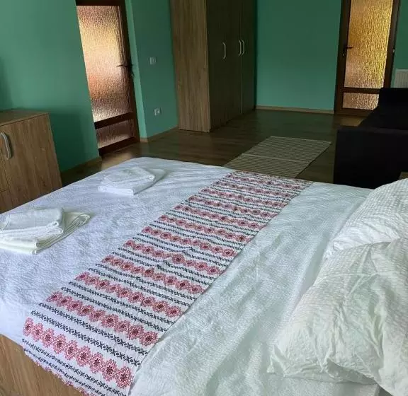 پانسیون Casa Fabian