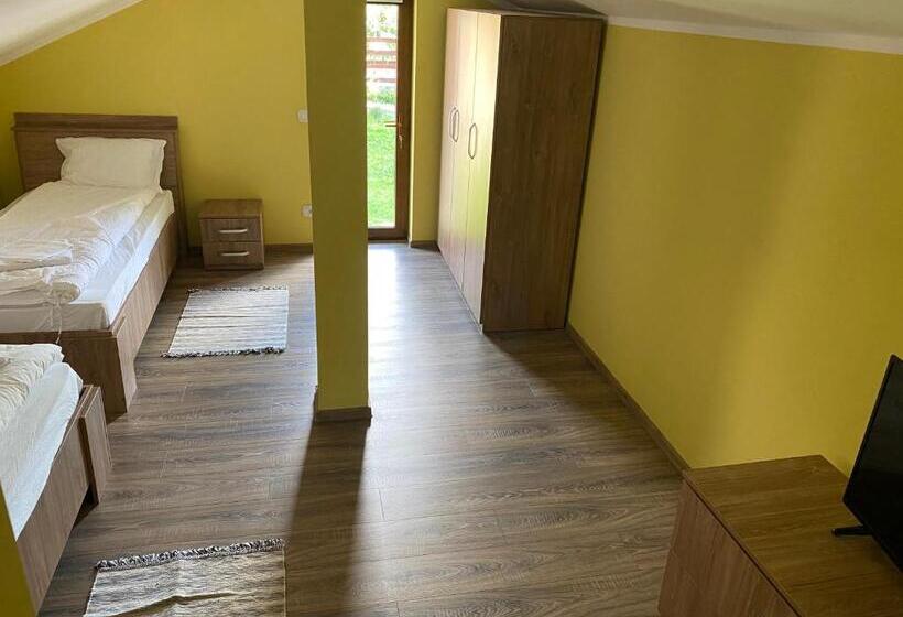 پانسیون Casa Fabian