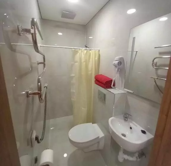 پانسیون Lt11   777 Edition