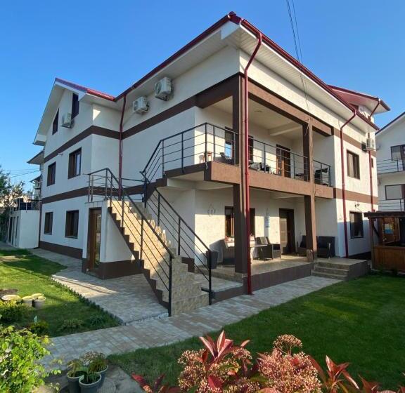 بنسيون Sunny Days