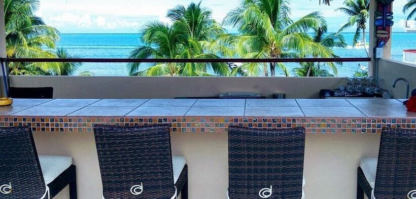 تختخواب و صبحانه Yocamatsu