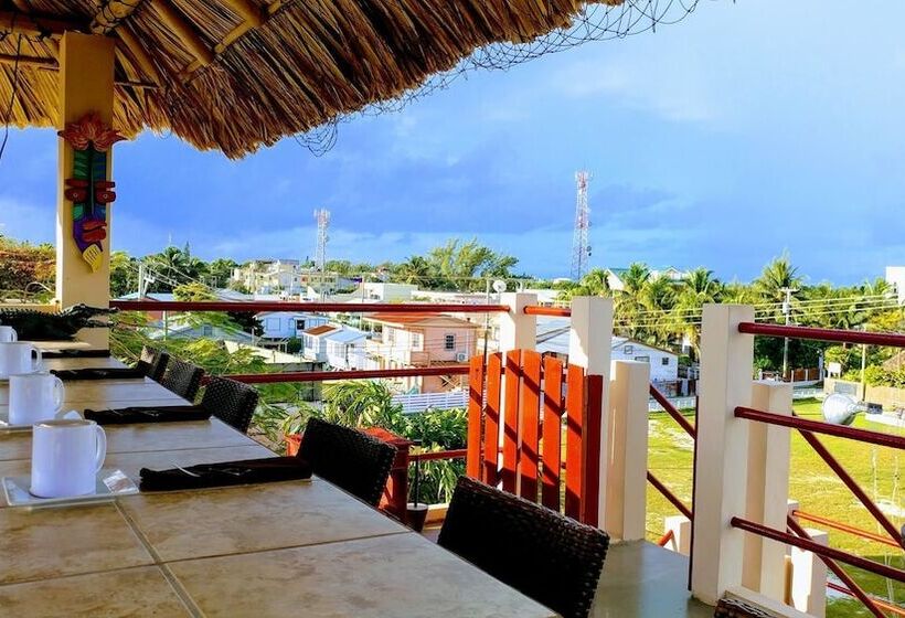 تختخواب و صبحانه Yocamatsu