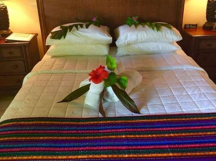 تختخواب و صبحانه Yocamatsu