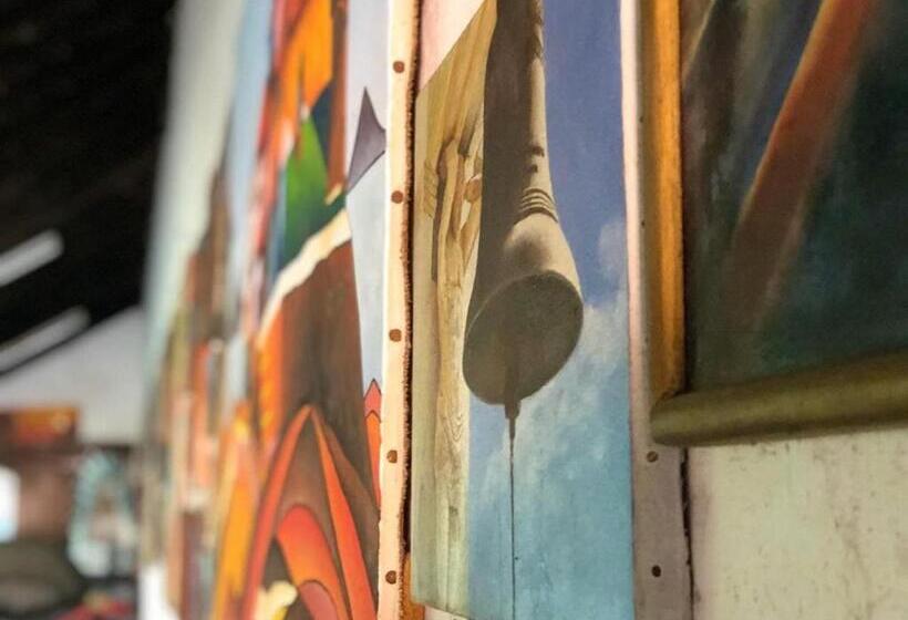 هتل Casa De Los Berrios