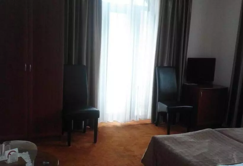 ホテル Jermuk Verona Resort
