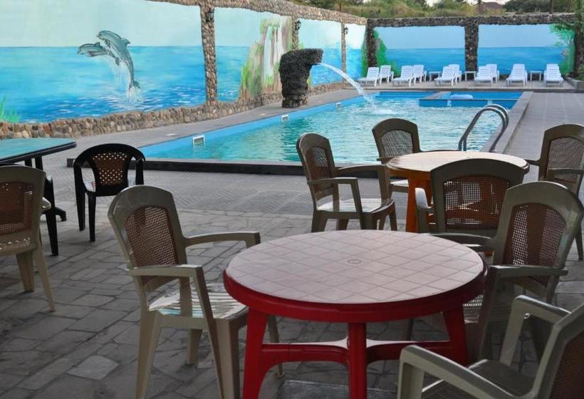 Hotel Mayisyan Kamurj