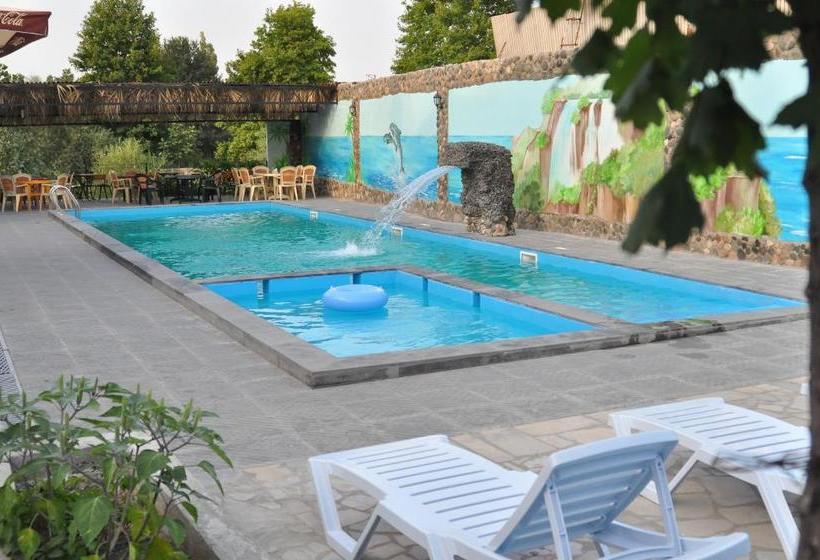 Hotel Mayisyan Kamurj