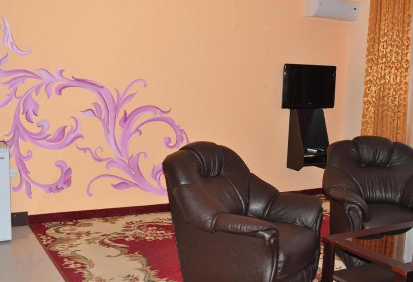 Hotel Mayisyan Kamurj