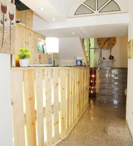 هتل Residencial Dora