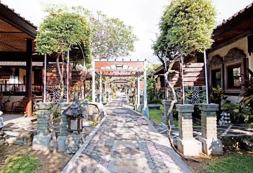 ホテル Zen Rooms Tukad Mungga Lovina