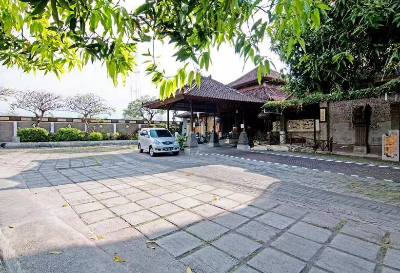 ホテル Zen Rooms Tukad Mungga Lovina