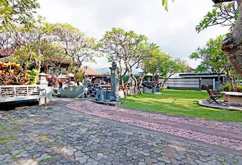 ホテル Zen Rooms Tukad Mungga Lovina