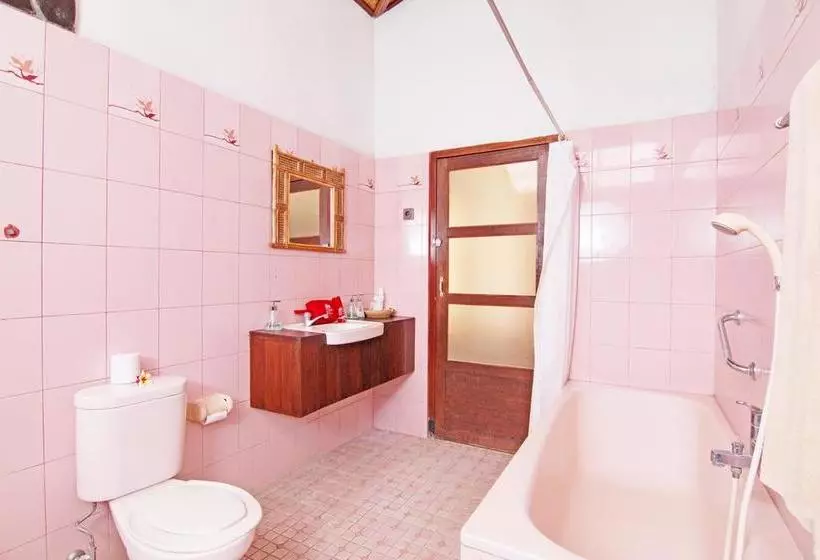ホテル Zen Rooms Tukad Mungga Lovina