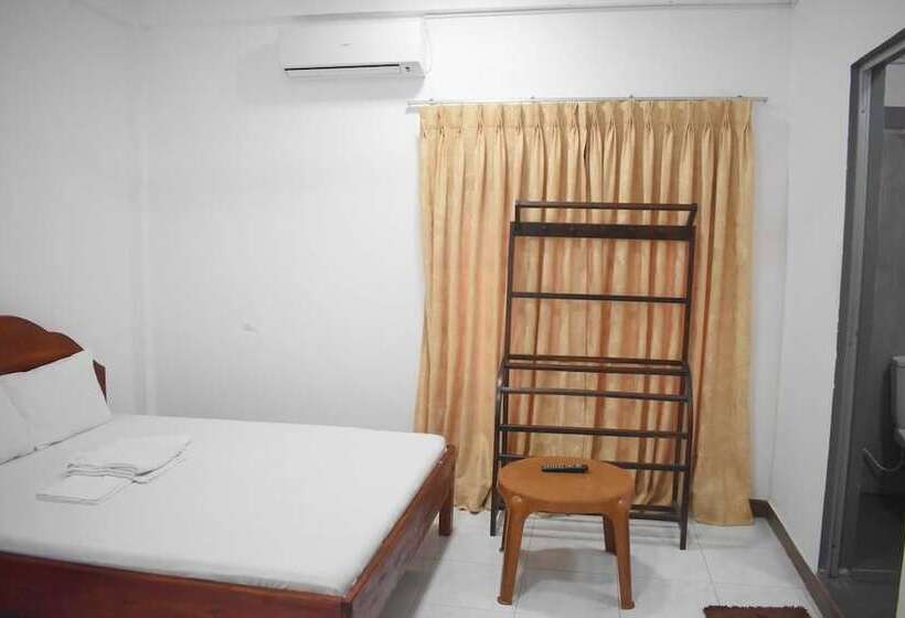 Курорт Nilaveli Gates