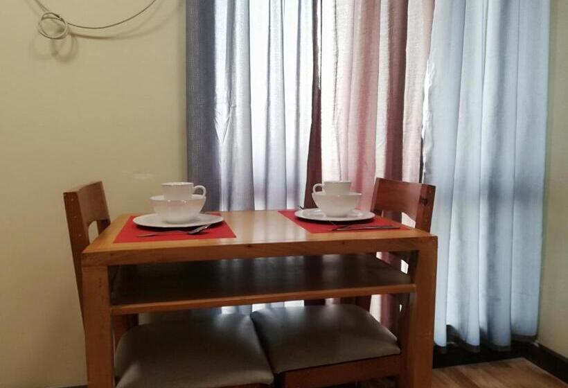 호텔 Cozy Staycation At Eastbay Residences