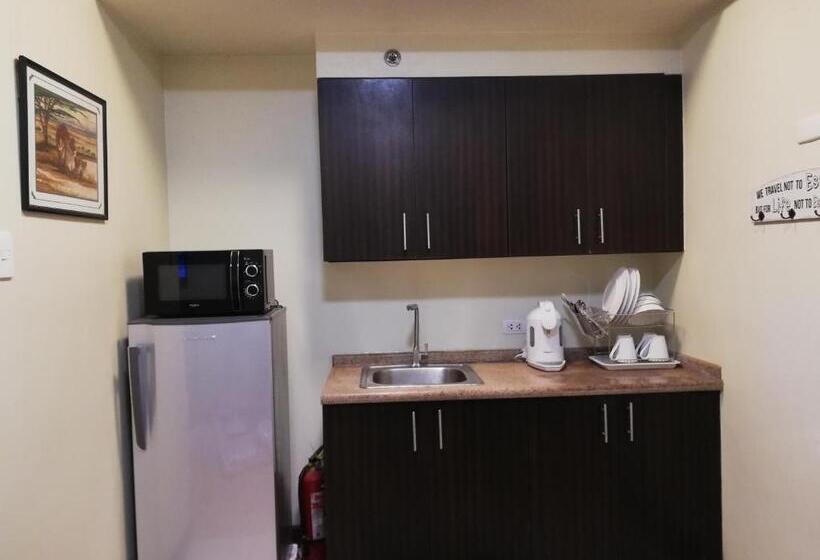 호텔 Cozy Staycation At Eastbay Residences