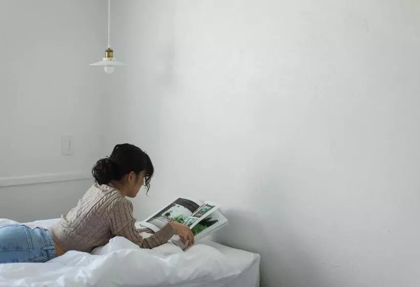 Hotelli Square 8 Hakuba Retreat By Unplan