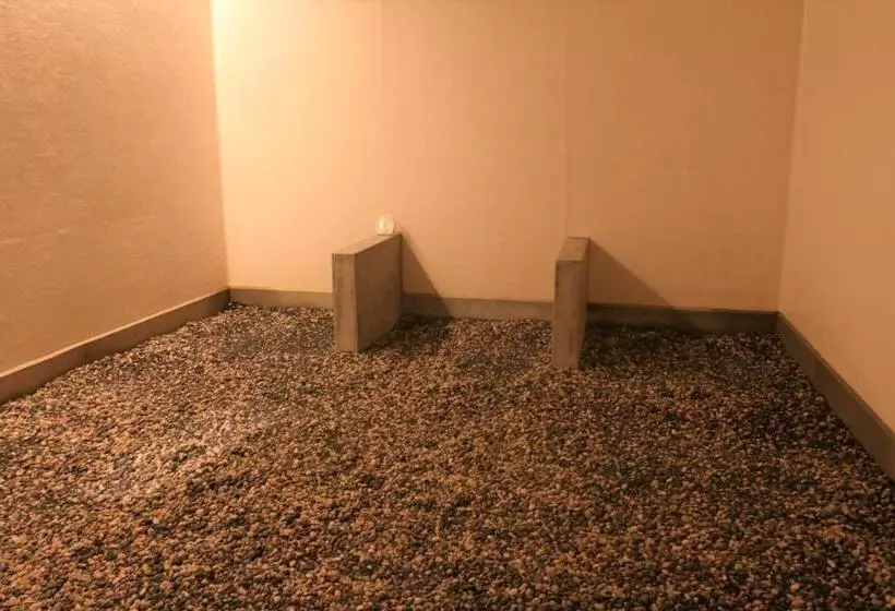 Hotelli Square 8 Hakuba Retreat By Unplan