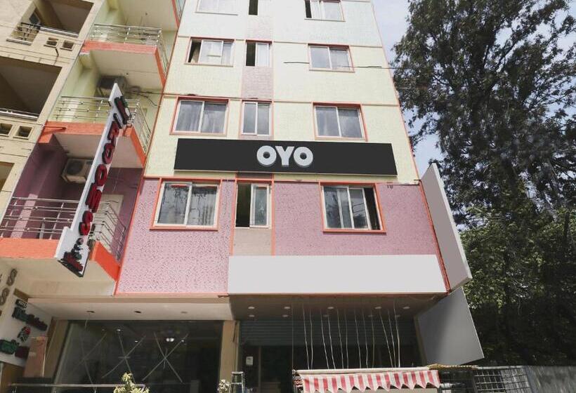 Otel Collection O Tiara Near Christ University