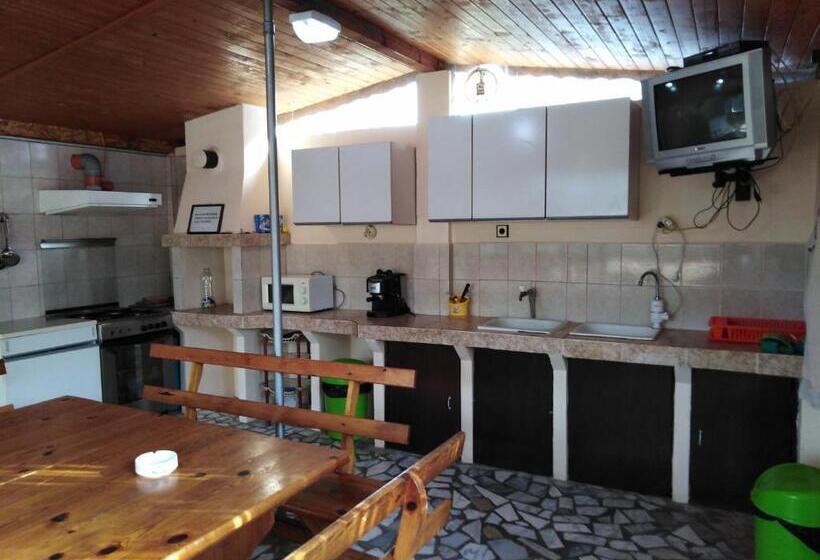 پانسیون бриз 1 апартамент