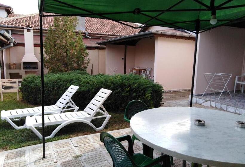 پانسیون бриз 1 апартамент