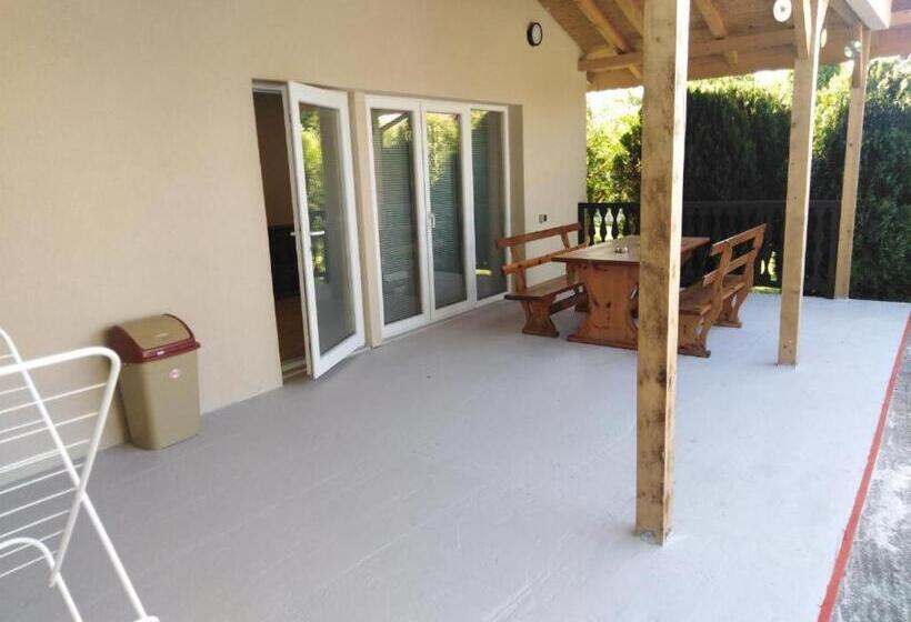 پانسیون бриз 1 апартамент