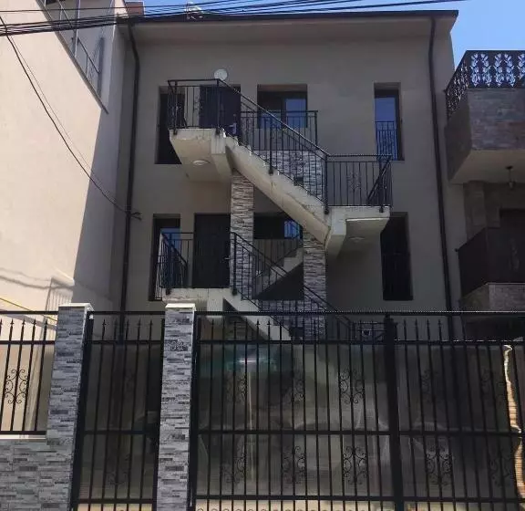 پانسیون European House