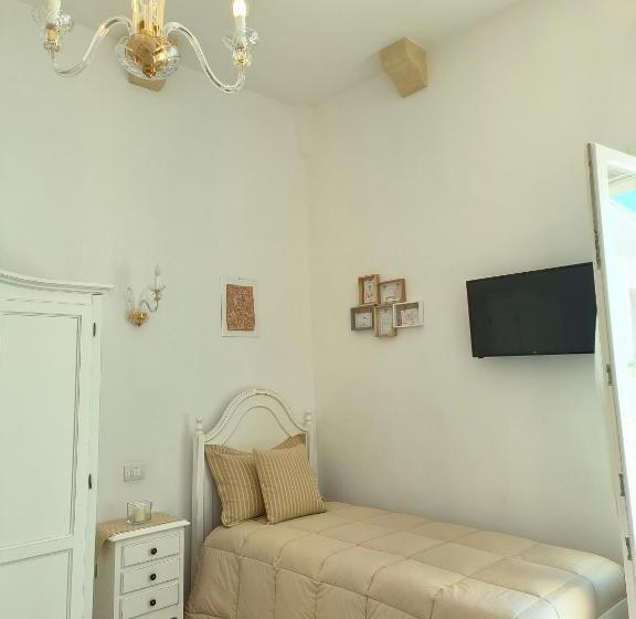 تختخواب و صبحانه Dimora Palmieri Di Charme