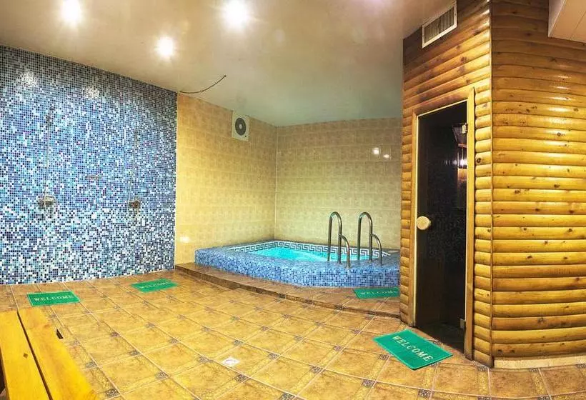 Hostel Vip Na Pestelya, 11