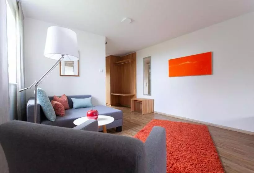 Hotelli Storchen Restaurant