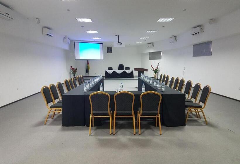 בית מלון כפרי Wimbi Sun