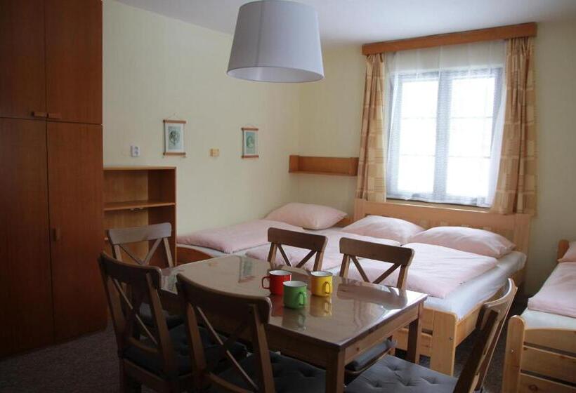 بنسيون Apartmány Morava