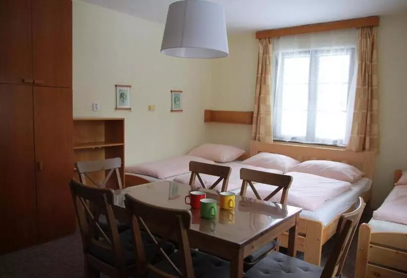 Majatalo Apartmány Morava