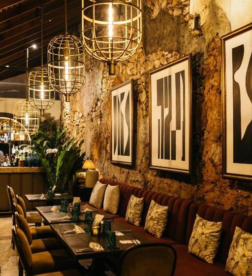 The Bungalow Galle Fort   Hotel   Restaurant   Cocktail Bar