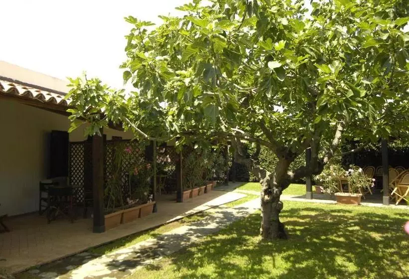 Villa Sangineto Resort