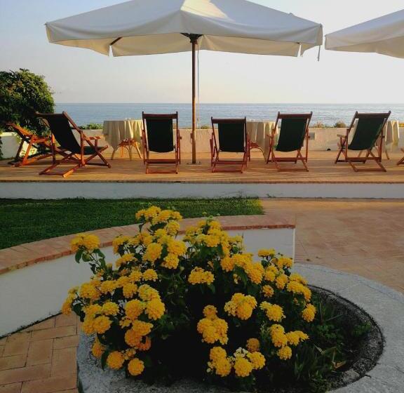 Villa Sangineto Resort