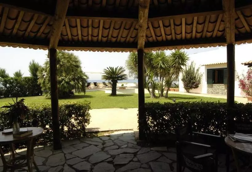 Villa Sangineto Resort