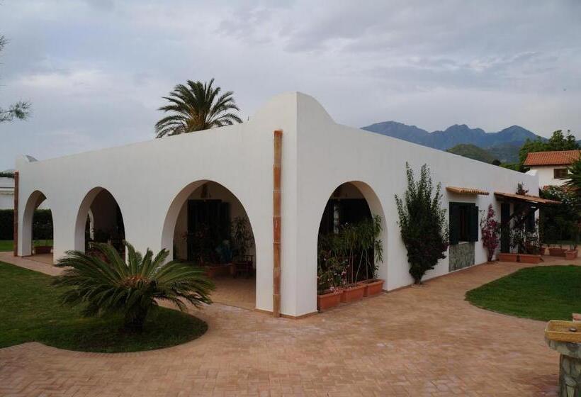 Villa Sangineto Resort