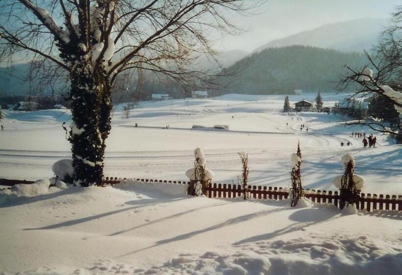 ベッドアンドブレックファースト Privatzimmer Eva Leitgeb